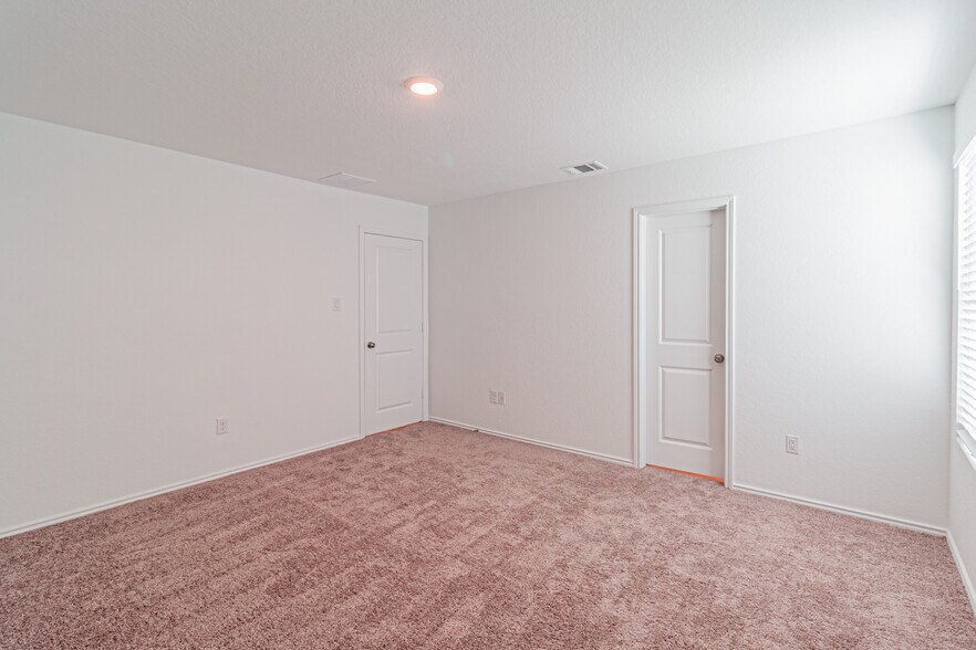 Building Photo - 7703 Chancery Gate