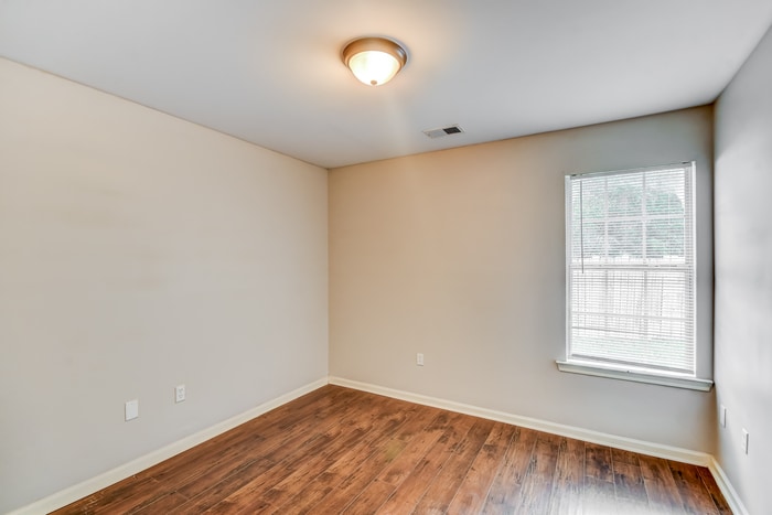 Building Photo - 106 Cove Landing