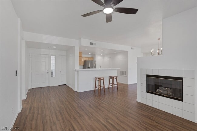 Building Photo - 912 Duckhorn Ct