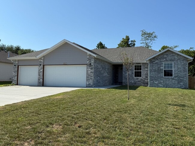 Primary Photo - Brand New Home!!