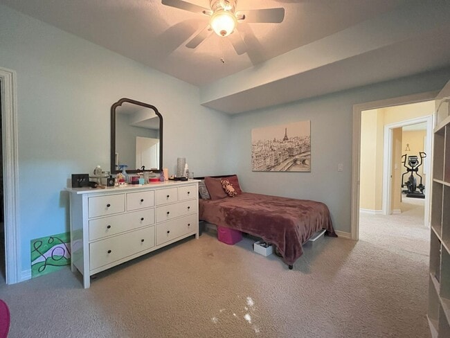 Building Photo - Forest-View Luxury Home with 5 Bedrooms, Luxury Primary Suite & Gourmet Kitchen