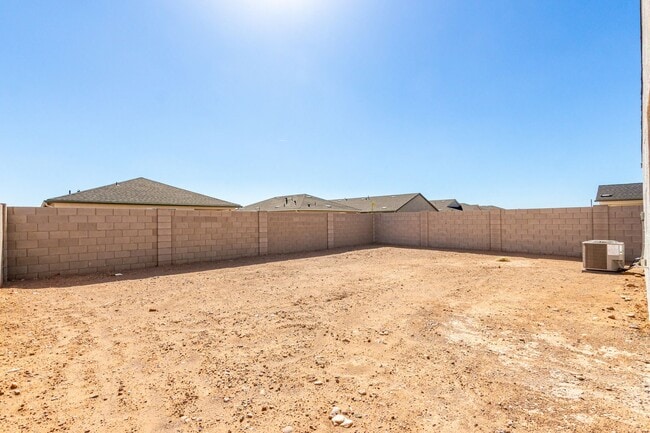 Building Photo - Brand New - Never Lived In 4 Bedroom / 2 Bath Home in San Tan Valley AZ