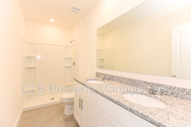 Building Photo - 149 Reena Dr