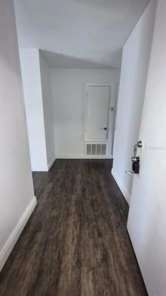 Building Photo - 9924 Sweepstakes Ln