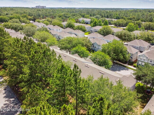 Building Photo - 5831 Parkstone Crossing Dr
