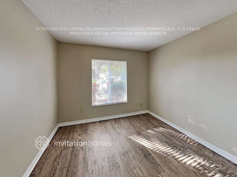 Building Photo - 8201 Scarborough Ct