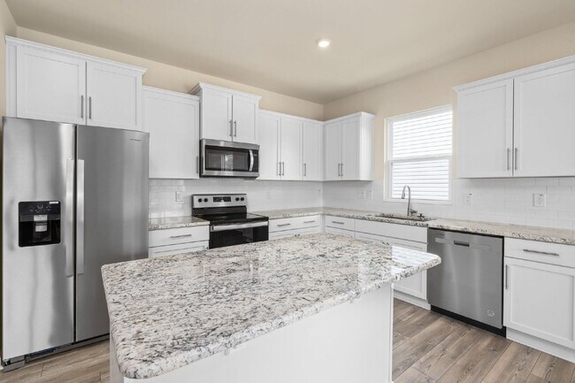 Building Photo - Available July 10! Spacious 4BR/2BA Ranch in North East Raleigh – Internet & Cable Included | Ope...