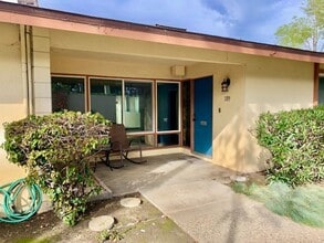 Building Photo - 109 E Channel Islands Blvd