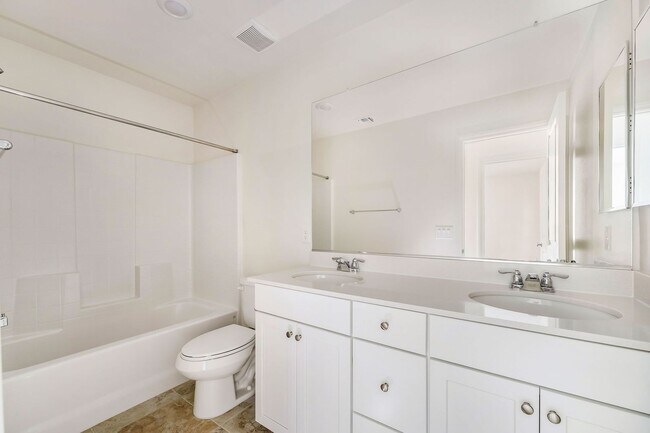 Building Photo - Modern Open-Concept Home with Loft & Designer Finishes in Inspirada!