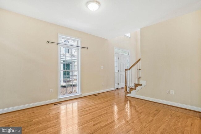 Building Photo - 9980 Cyrandall Dr