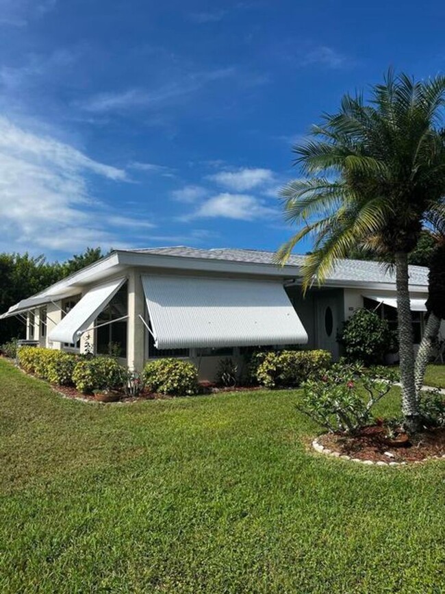 Building Photo - Annual Rental in Fort Pierce