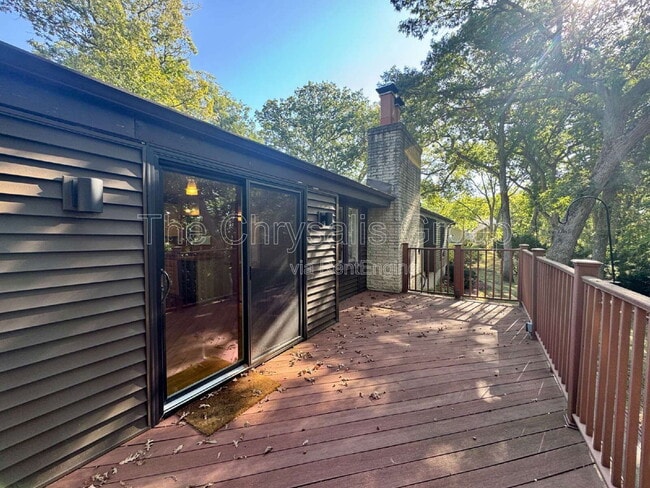 Building Photo - 206 Forest Park Pl