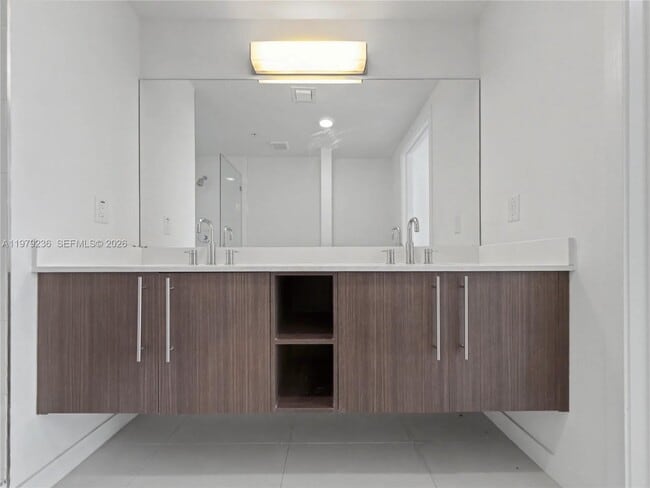 Building Photo - 7661 NW 107th Ave