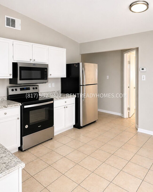 Building Photo - 5840 Glacier Sun Dr