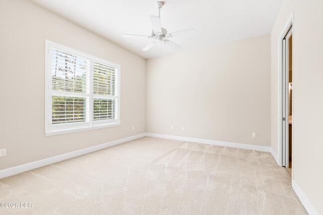 Building Photo - 802 Aldenham Ln