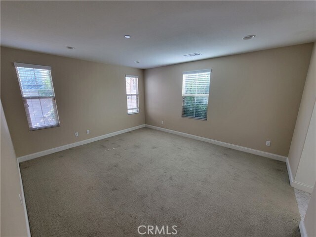 Building Photo - 56 Latitude