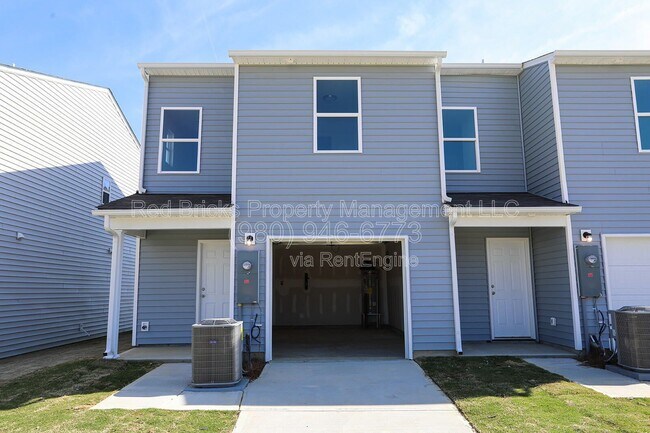 Building Photo - 230 Winston Ln