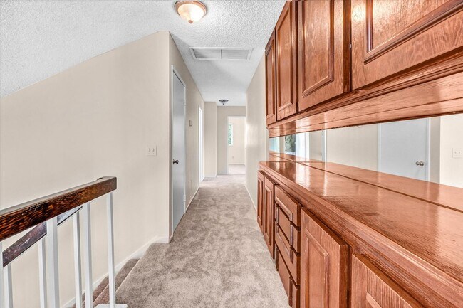 Building Photo - 11454 Doral Ave