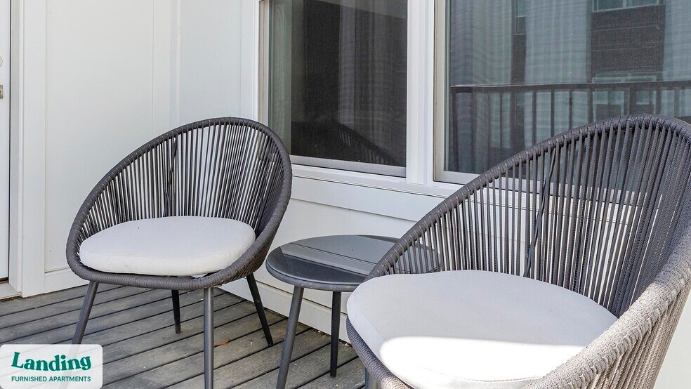 Building Photo - 9906 Runway Dr