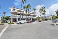 Building Photo - 555 5th Ave S