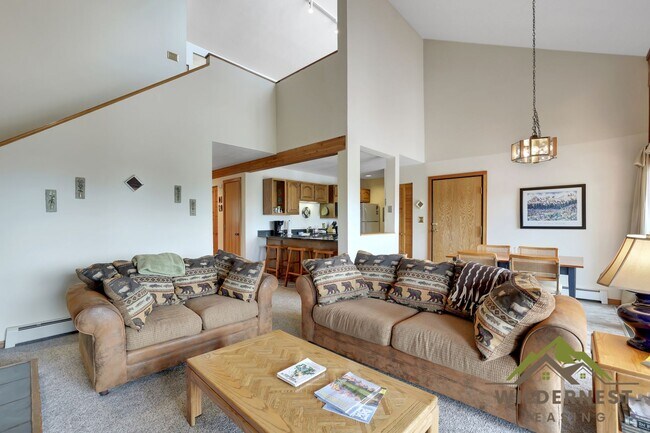 Building Photo - WINTER RENTAL Timber Ridge Condo - Nice 2 ...