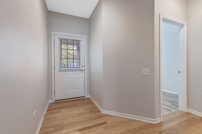 Building Photo - 13260 Red Alder Ave