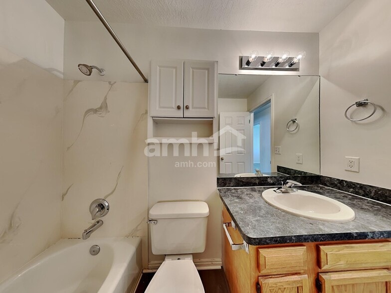 Building Photo - 3814 W 4750 S