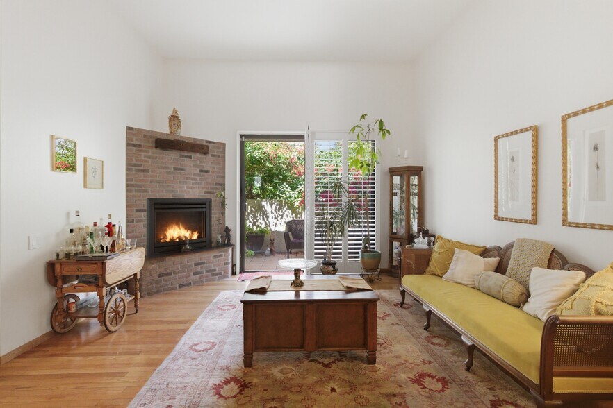 Building Photo - 6225 Shoup Ave