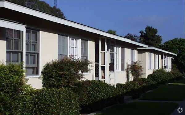 Building Photo - 336-340 G St