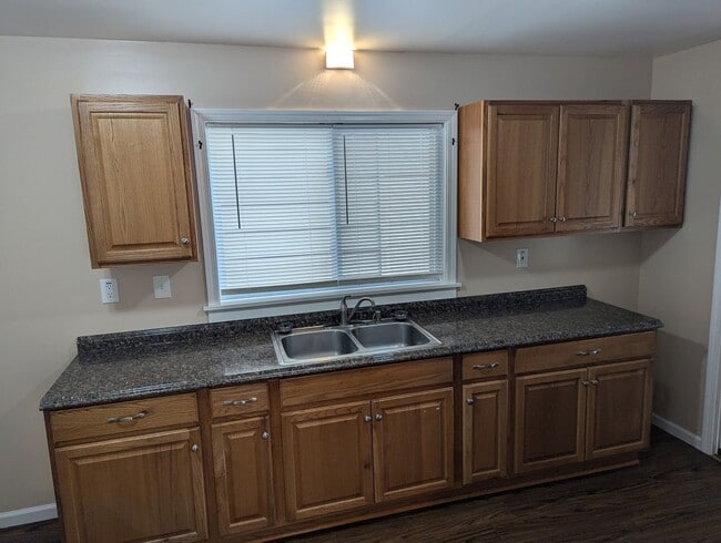 Building Photo - Three Bedroom, Single Family Home with Lot...