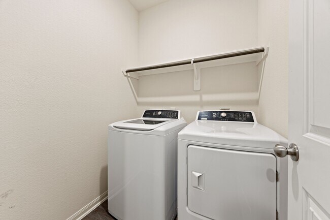 Building Photo - 15837 Roberto Clemente Ct