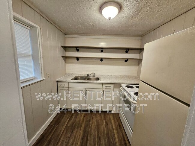 Building Photo - 1100 Washington Ave