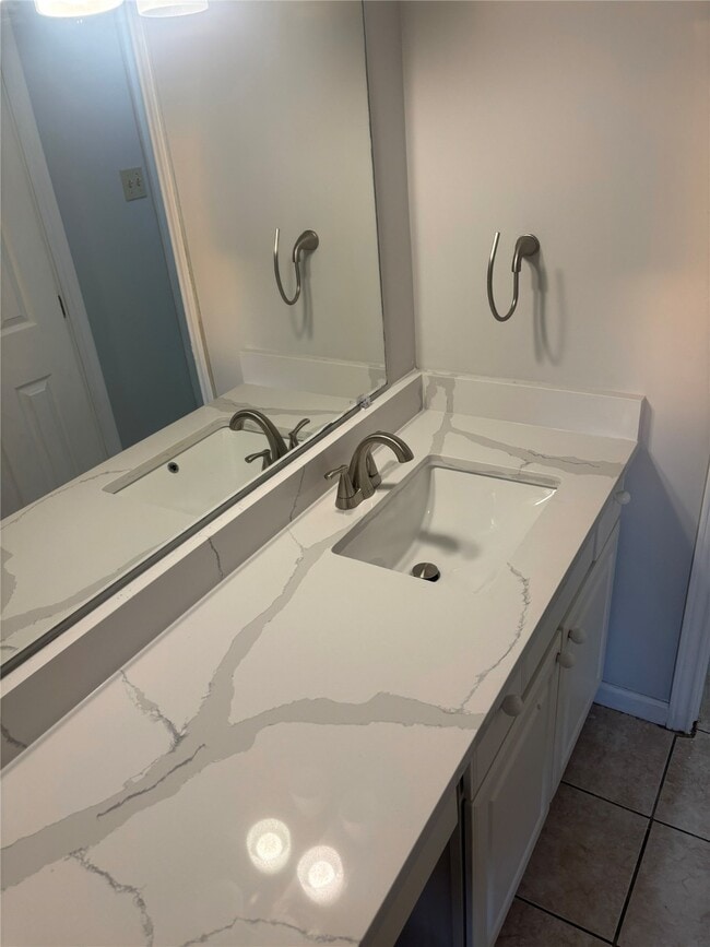 Building Photo - 14333 Memorial Dr