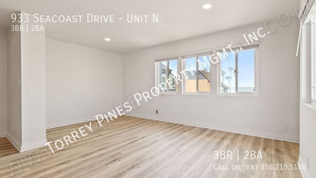 Building Photo - GORGEOUS Remodeled Penthouse with Ocean Vi...