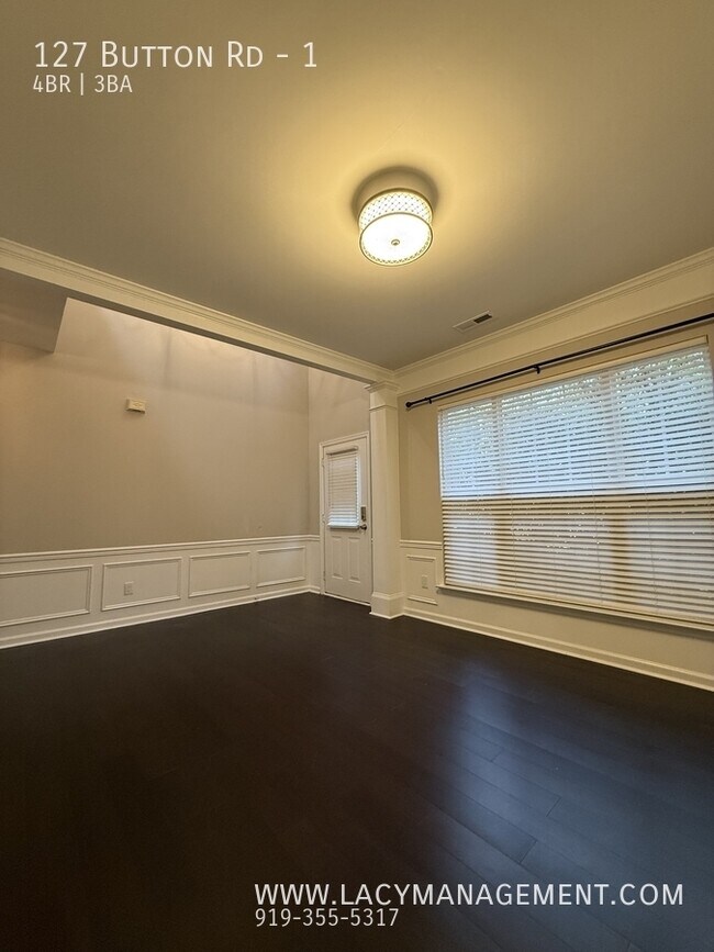 Building Photo - 127 Button Rd