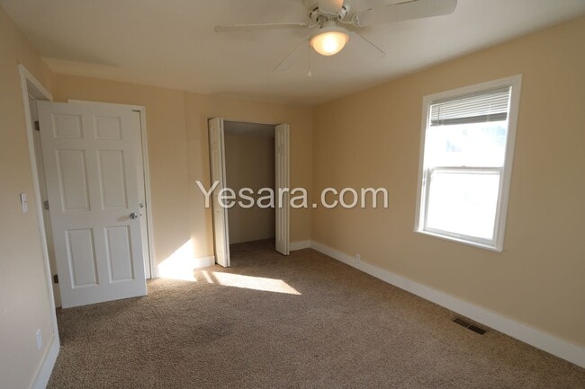 Building Photo - 2 Bedroom 1 Bath House