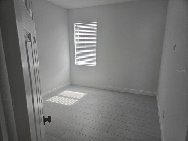 Building Photo - 2200 Preston Ln