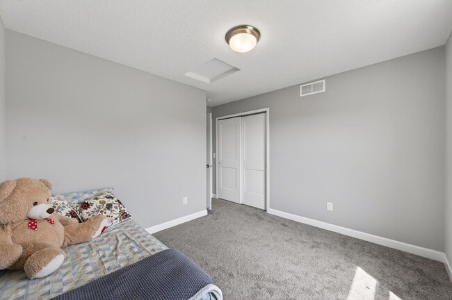 Building Photo - 1559 Edgebrook Ln