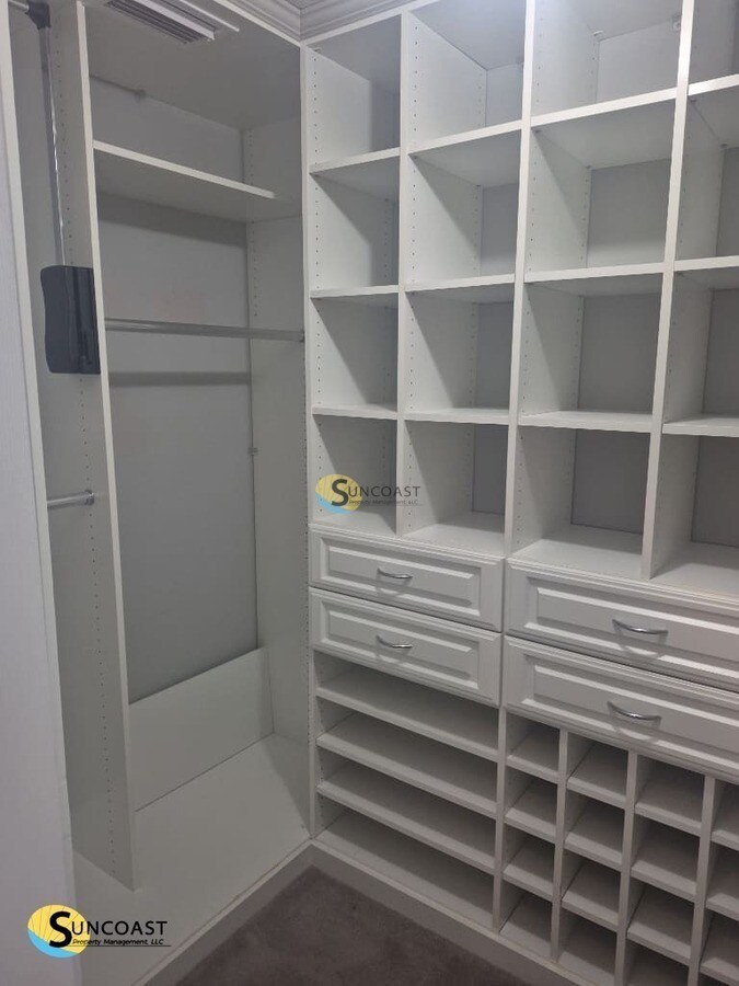 Building Photo - 121 Celtic Wedding Dr