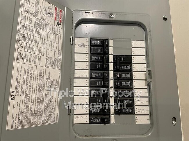 Building Photo - 411 Far Hill Dr