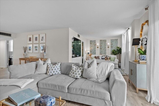 Building Photo - 5301 NW 2nd Ave