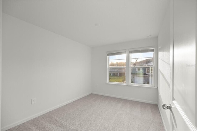Building Photo - 3594 SE 37th Ct