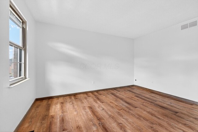 Building Photo - 6462 Brookedge Ct
