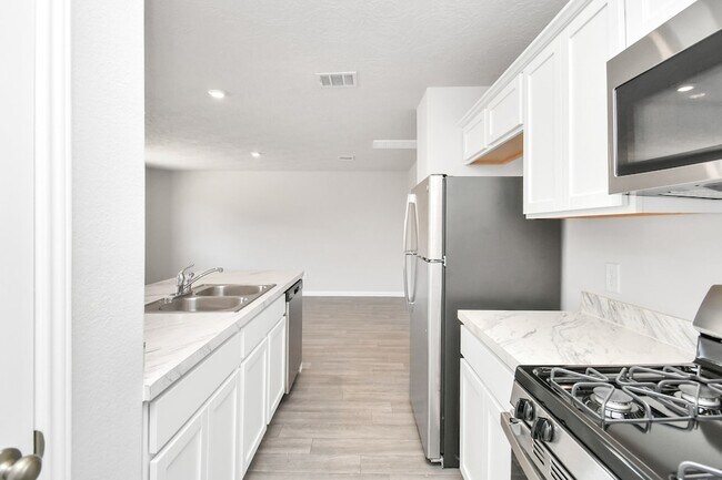 Building Photo - 1361 Rd 5102