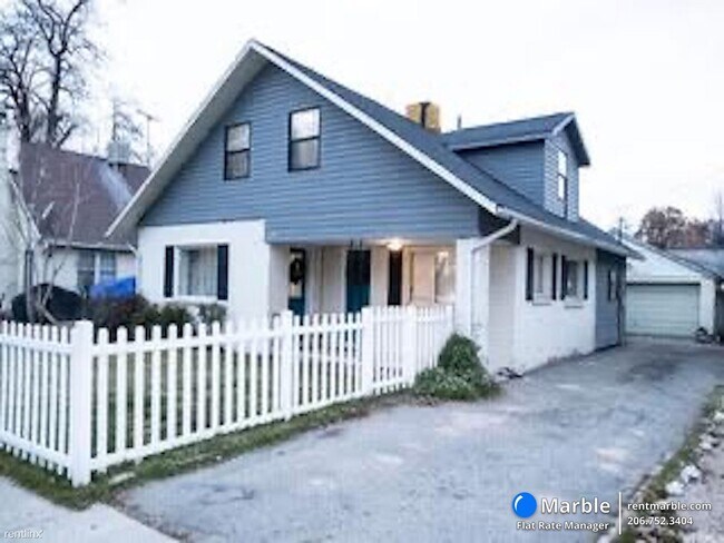 Building Photo - 4 br, 2 bath House - 519 E 200 S