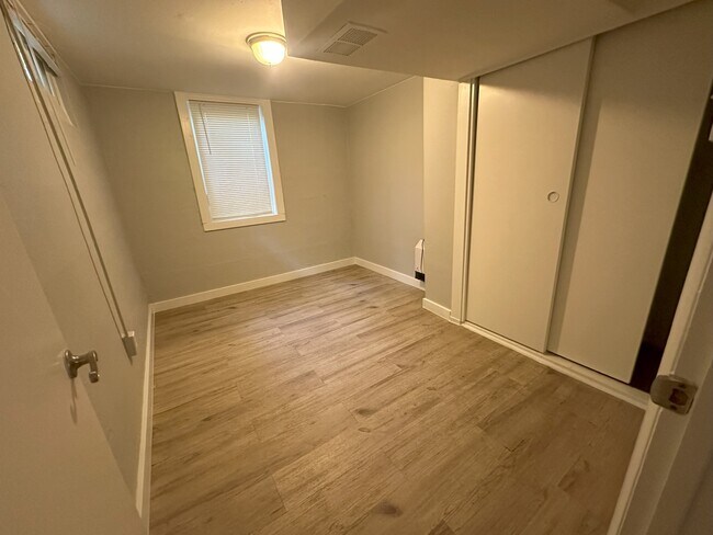 Building Photo - 2025 Emporia St