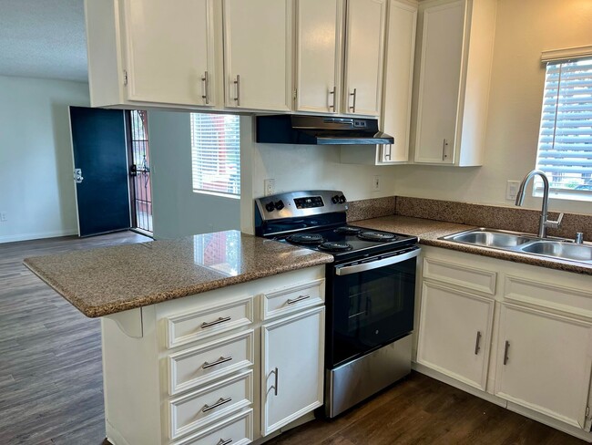 Building Photo - 6080 Mt Aguilar Dr