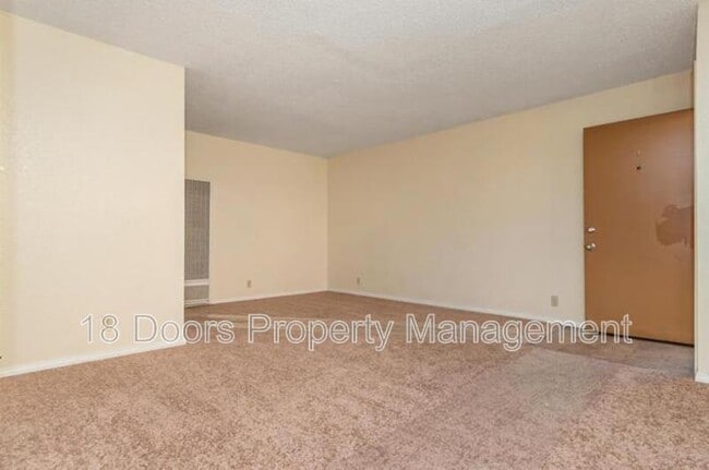Building Photo - 840 Grand Ave
