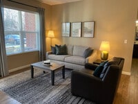 Building Photo - 4788 Holmes St