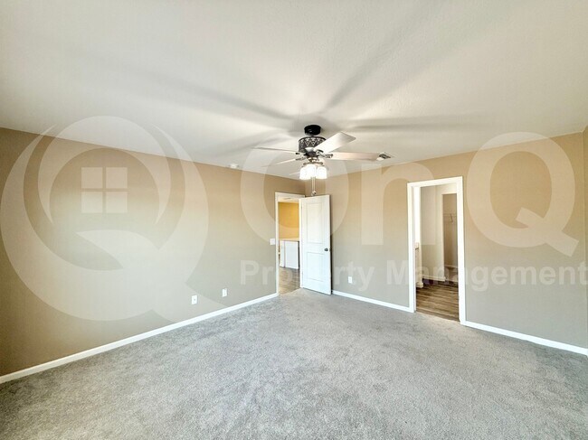 Building Photo - 1036 W Verde Ln